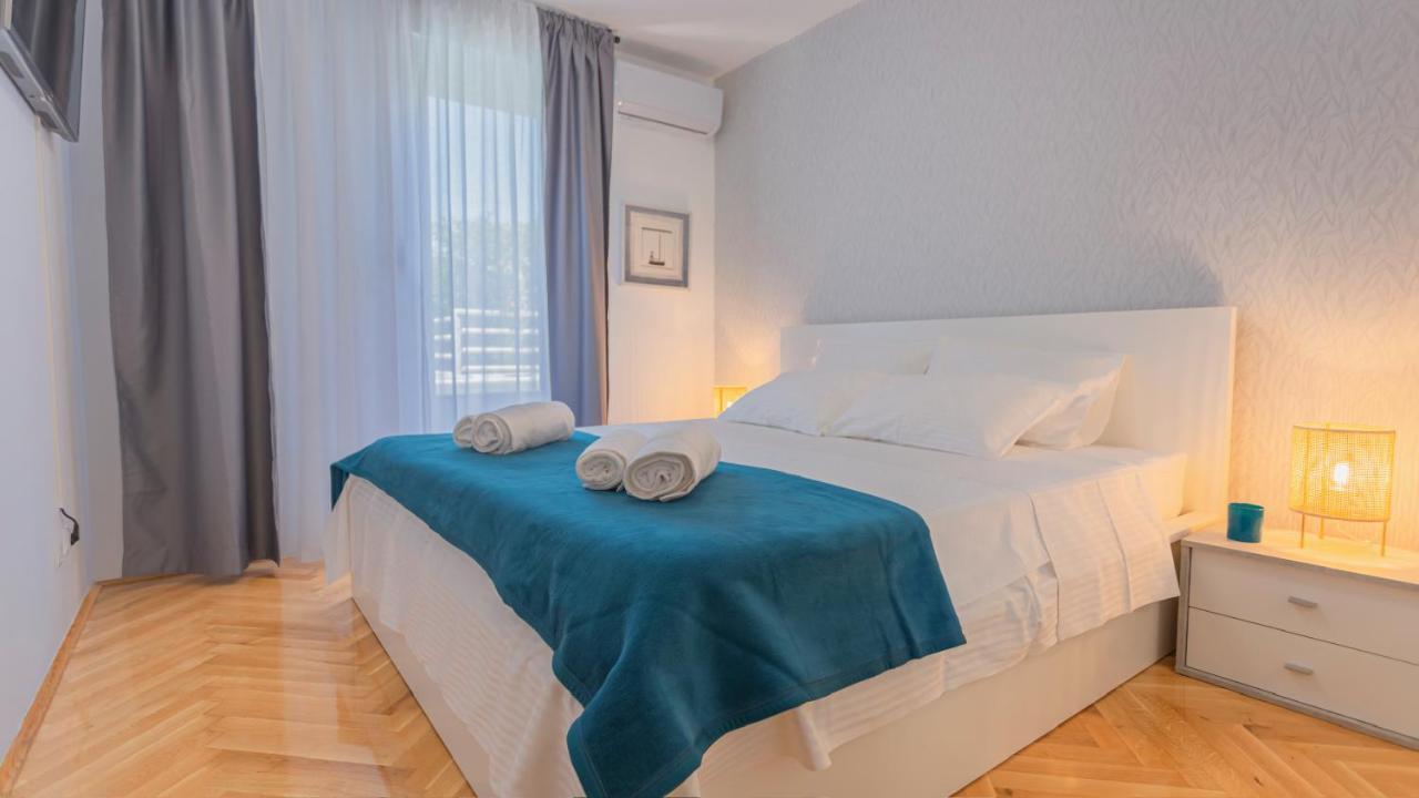New Delux Green Garden Apartment With Hotube **** Split Exterior foto